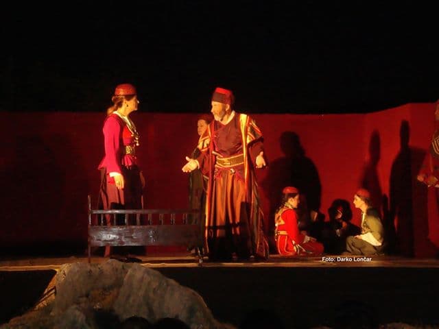 Ilustracija članka: 43.Imotska Sila: Povratak Hasanaginice nakon 12 godina