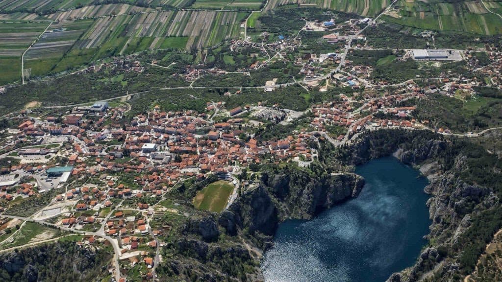 Ilustracija članka: ‘Imocki crnjaci‘ objavili popis mjesta iz Krajine i Hercegovine na engleskom jeziku