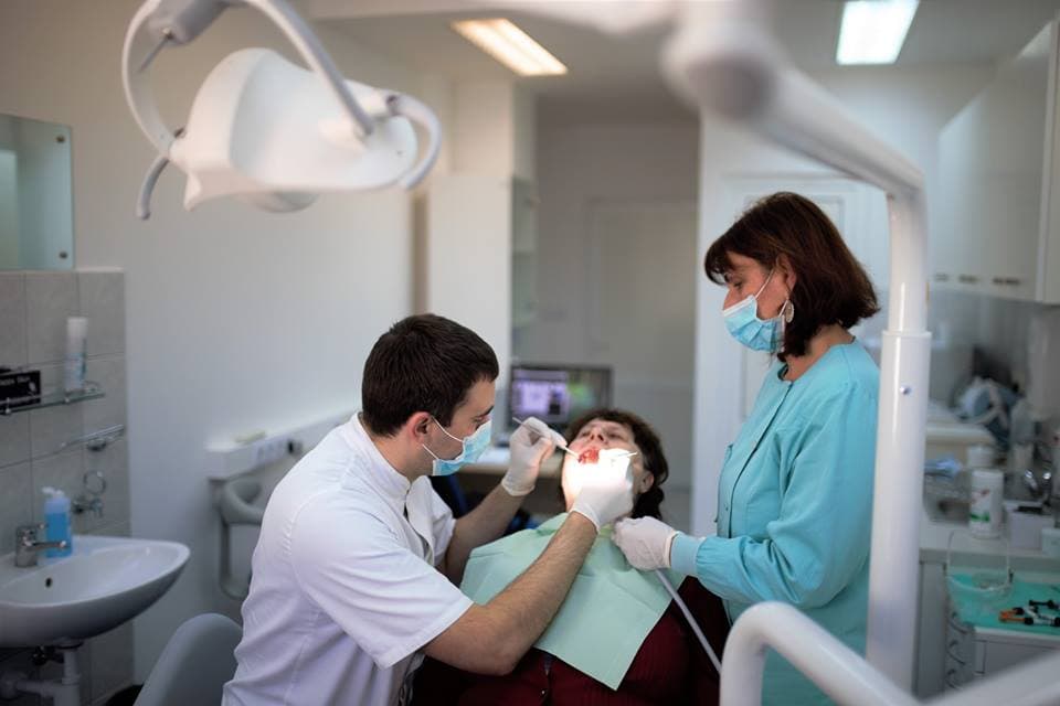 Ilustracija članka: Zubari će zbog zabrane rada tužiti BiH u Strasbourgu