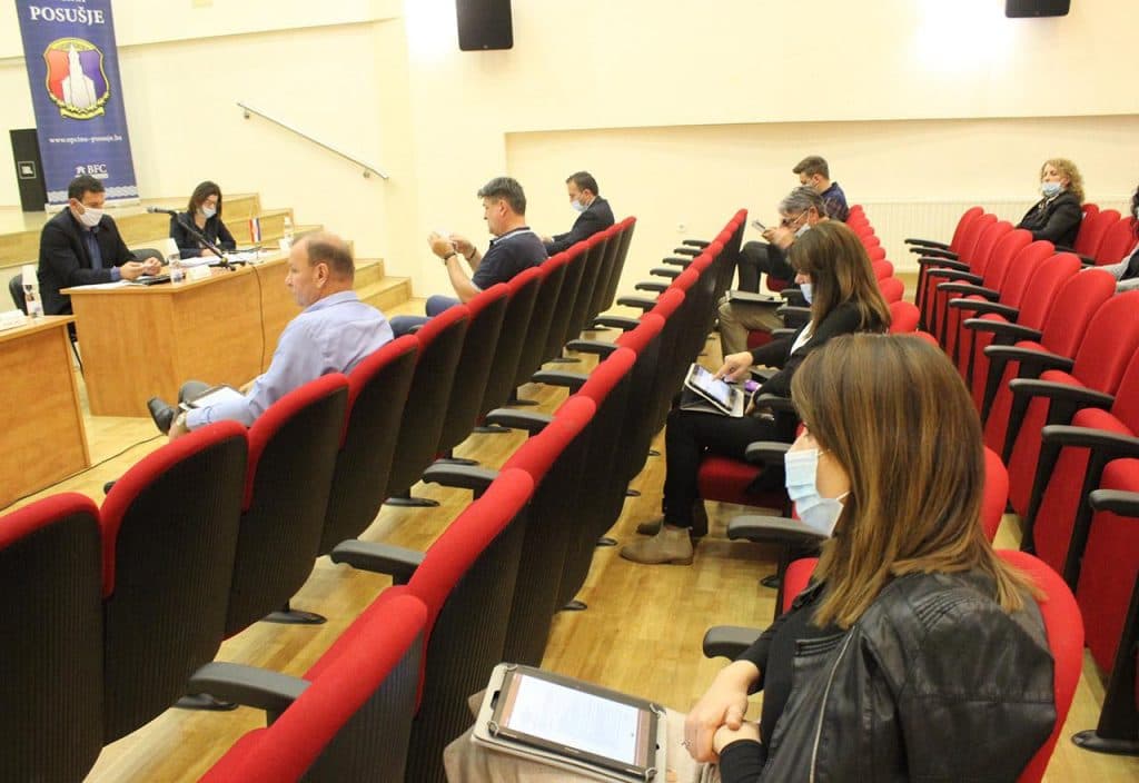 Ilustracija članka: Posušje: Papirnate sjednice odlaze u zaborav