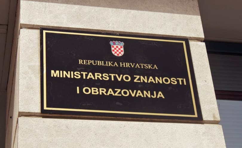 Ilustracija članka: U Hrvatskoj se diplome iz BiH i Srbije neće priznavati po automatizmu