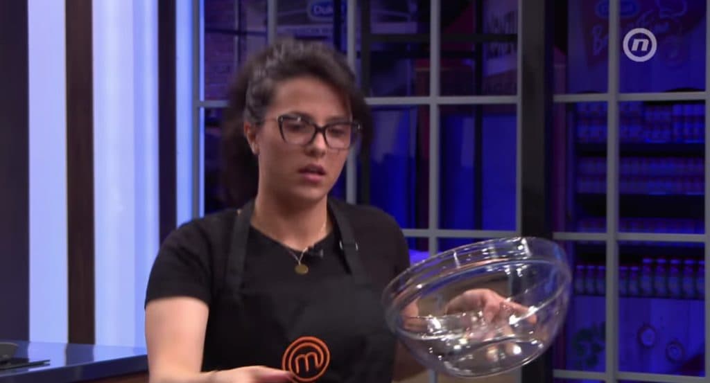 Ilustracija članka: Karmen u suzama napustila Masterchef (VIDEO)