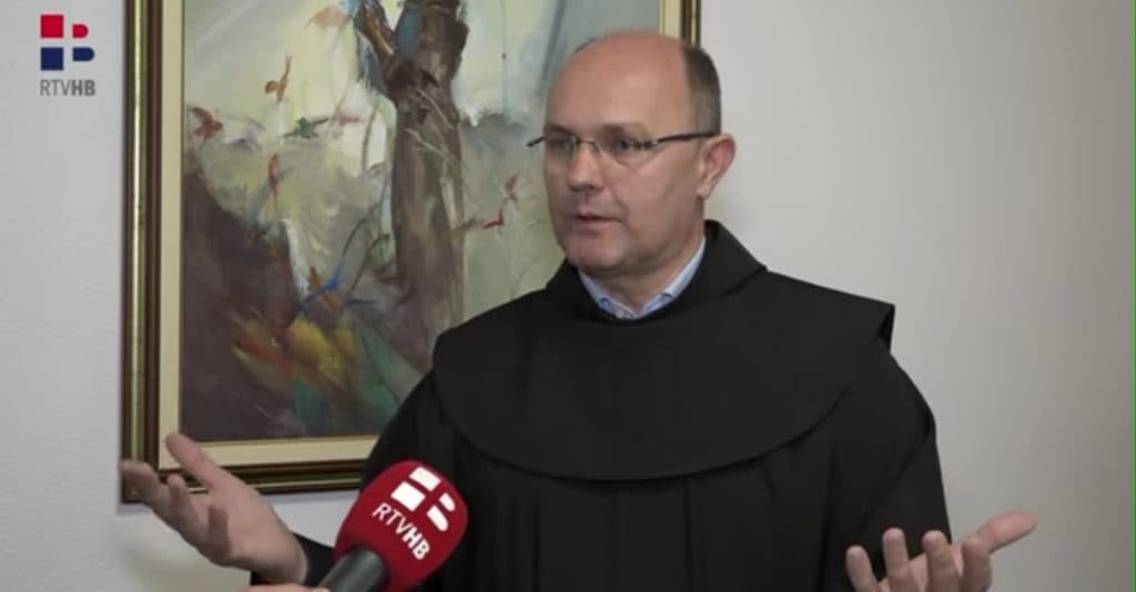 Ilustracija članka: Fra Mario Knezović: Je li orašar zamijenio Isusa?