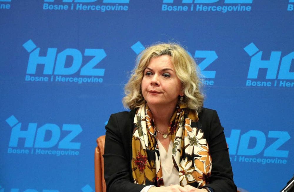 Ilustracija članka: Zovko: Hrvati u BiH su izgubili sva prava