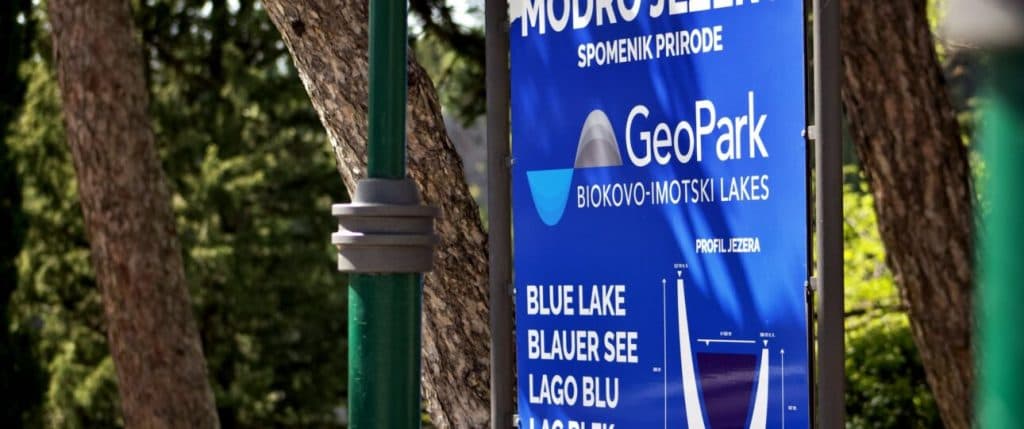 Ilustracija članka: Kreće naplata ulaznica na Modro i Crveno jezero i tvrđavu Topanu