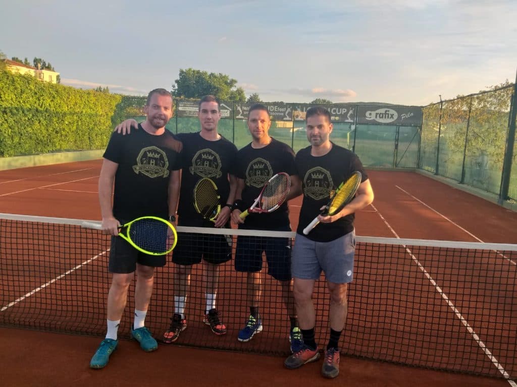 Ilustracija članka: HercDal u finalu teniske lige veterana Dalmacije