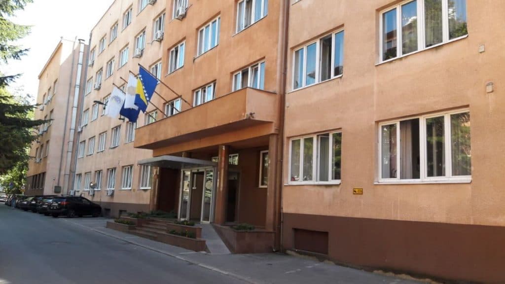 Ilustracija članka: Pokušava se srušiti još jedan natječaj kako Hrvat ne bi postao ravnatelj Federalne uprave policije