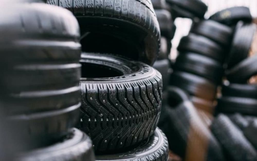 Ilustracija članka: Poskupljuju zimske gume