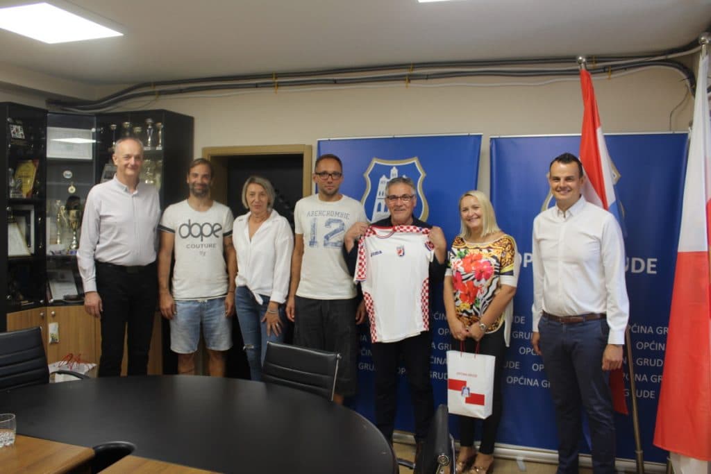 Ilustracija članka: U Općini Grude upriličen prijam za organizatore i sudionike 5. Festivala rukometa – Grude 2022.