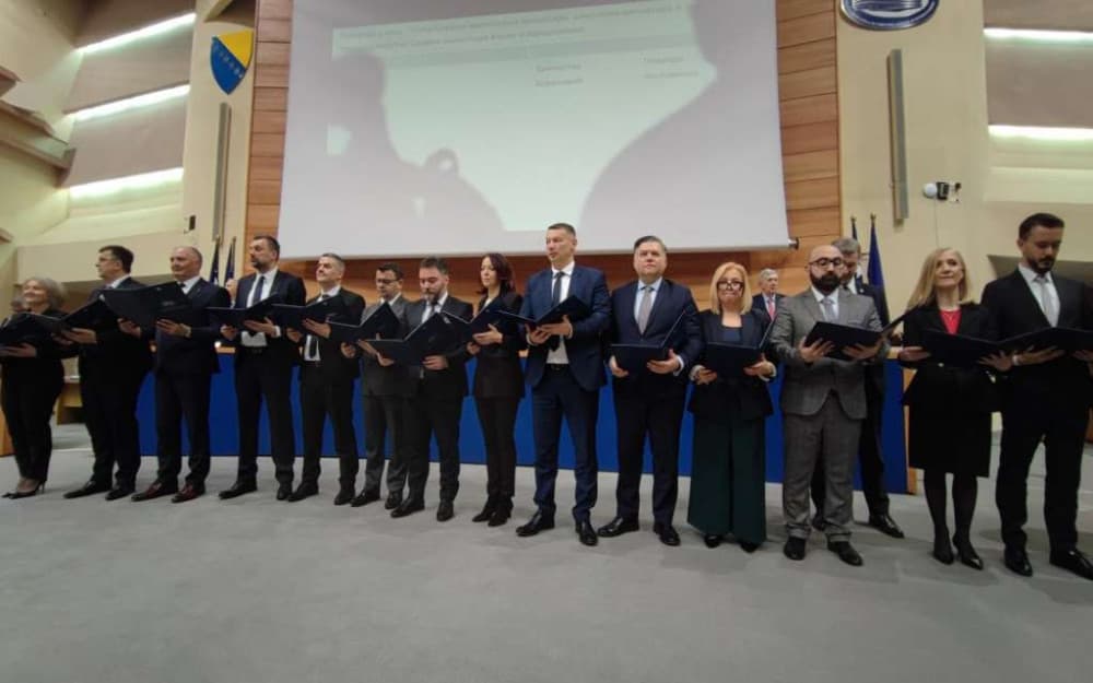 Ilustracija članka: Poznata imena: Ovo je novi saziv Vijeća ministara BiH