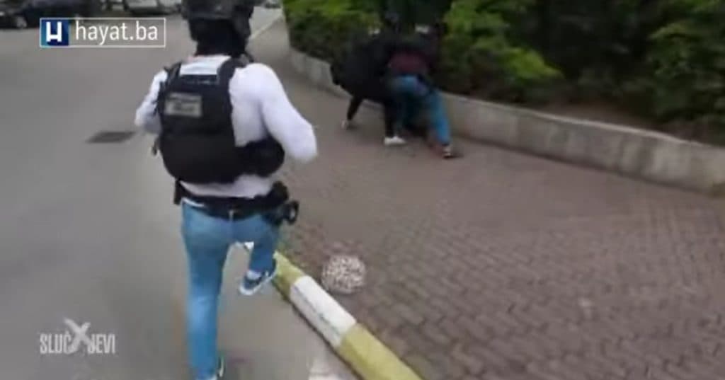 Ilustracija članka: VIDEO | Objavljen snimak uhićenja mostarskih kamatara