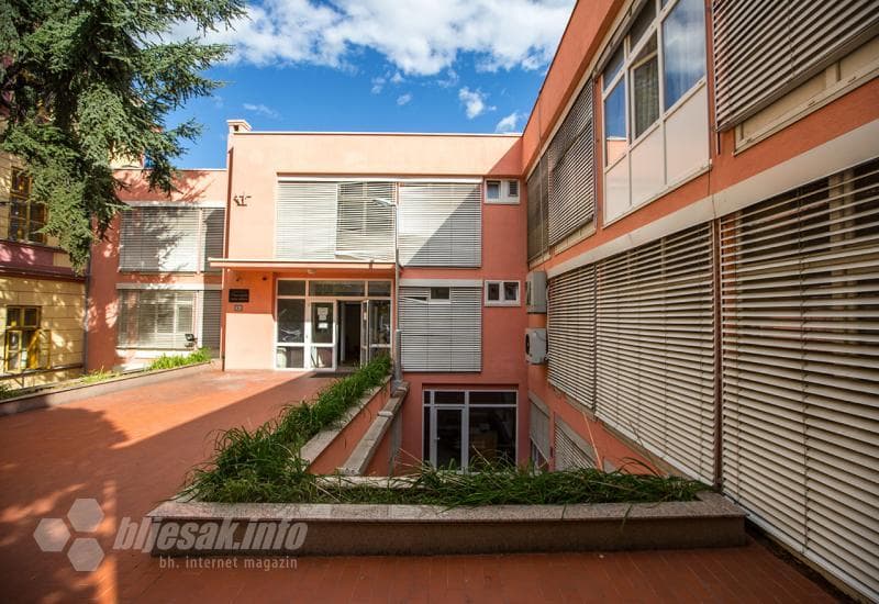 Ilustracija članka: Prometna u kojoj je poginula obitelj Krstić: Tužiteljstvo obustavilo istragu