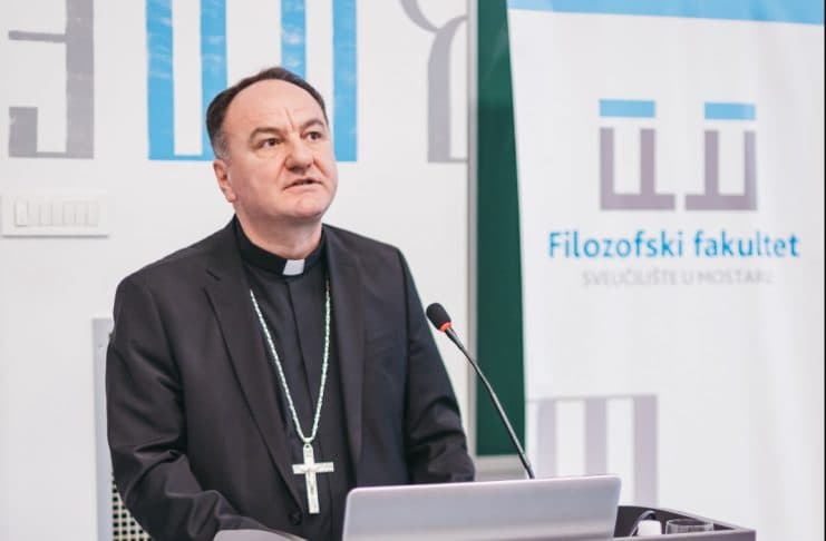 Ilustracija članka: Poruka biskupa Palića na početku nove školske i vjeronaučne godine