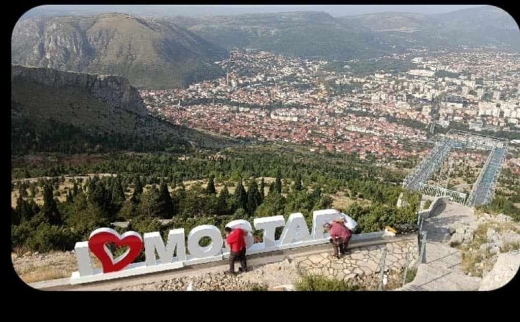 Ilustracija članka: Prvi mostarski foto point postavljen na Fortici