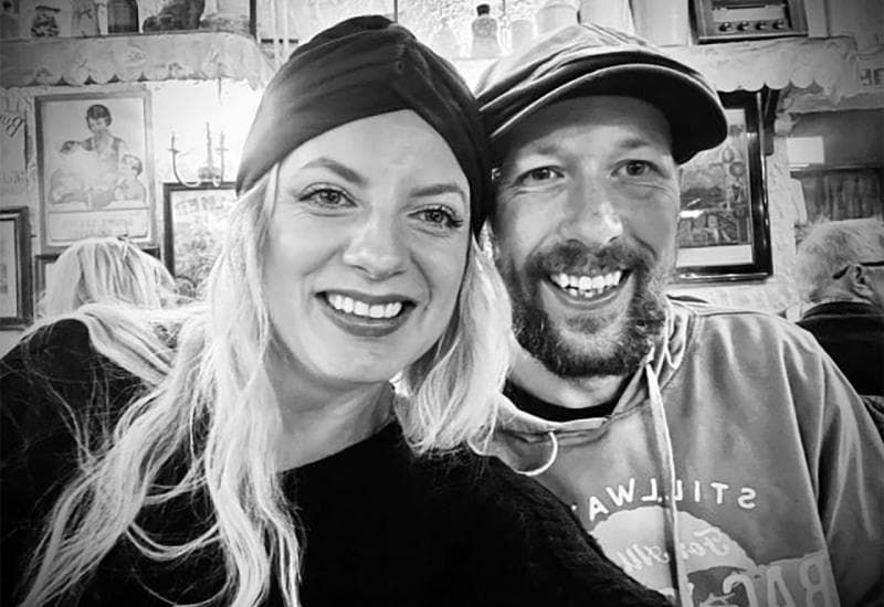 Ilustracija članka: Par iz Hercegovine izgradio kapelu u Dublinu