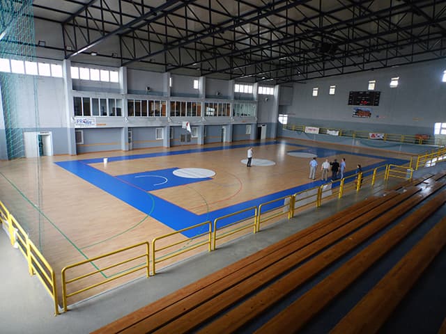 Ilustracija članka: Grude: Dvojica policajaca spasili život čovjeku u gradskoj dvorani