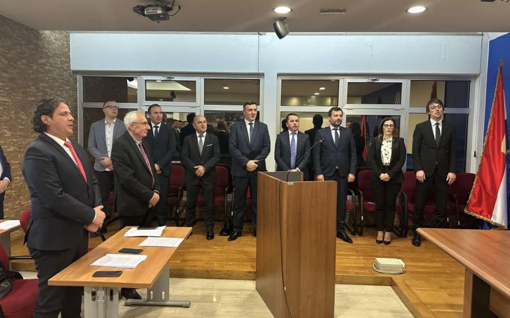 Ilustracija članka: Za održavanje cesta u Županiji Zapadnohercegovačkoj 3,27 milijuna KM