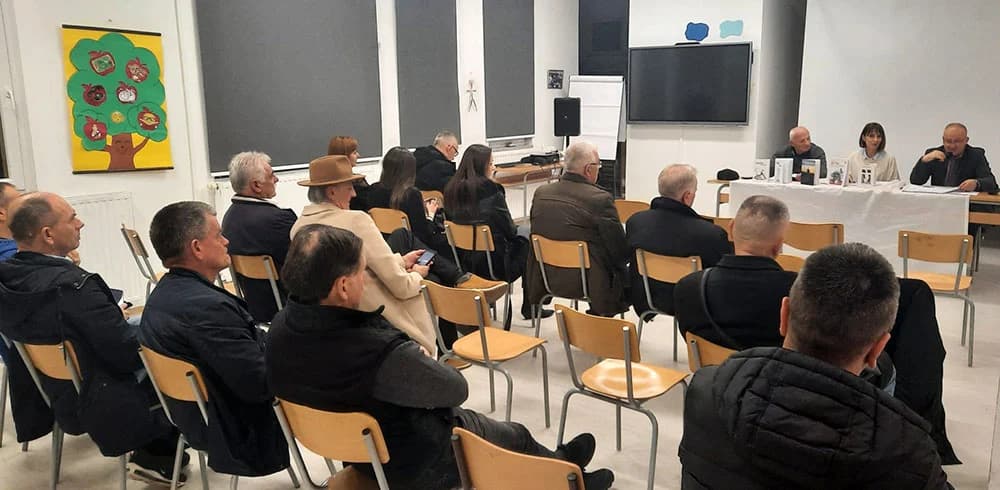 Ilustracija članka: U Grudama predstavljena knjiga Zdravka Nikića