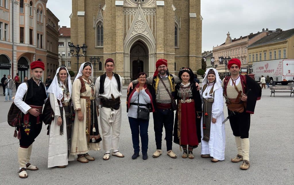 Ilustracija članka: Nošnja iz Zapadne Hercegovine i Konjica osvojila nagradu za najbolju prezentaciju na Festivalu “Biserna grana” u Novom Sadu