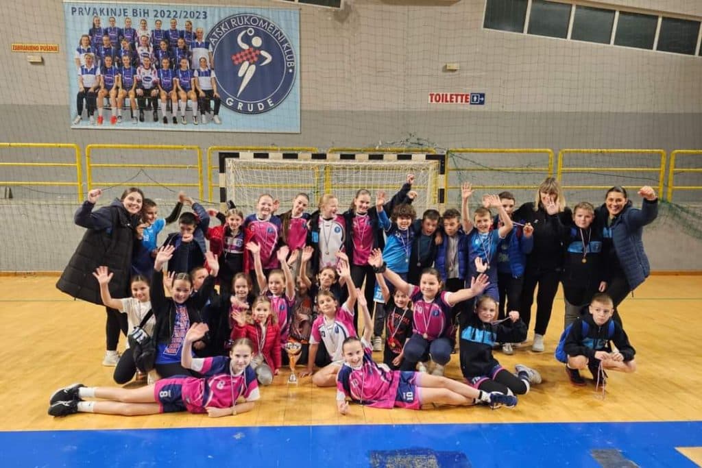 Ilustracija članka: Otvaranje rukometne sezone u Grudama