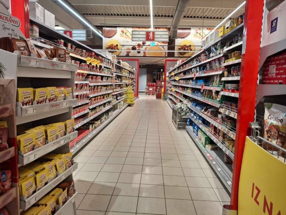 Ilustracija članka: Porezna objavila nove podatke. Hrvati brutalno srušili promet trgovina