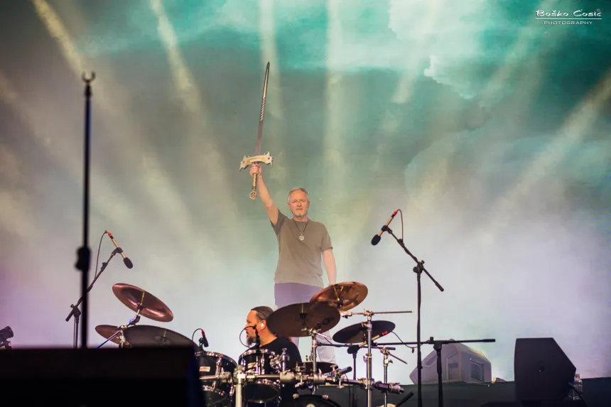 Ilustracija članka: Evo kad kreće prodaja karata za koncert Marka Perkovića Thompsona na Hipodromu!