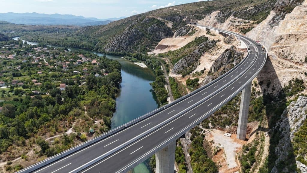 Ilustracija članka: Najsporiji projekt u BiH: Nakon 24 godine ni 50 posto Koridora Vc