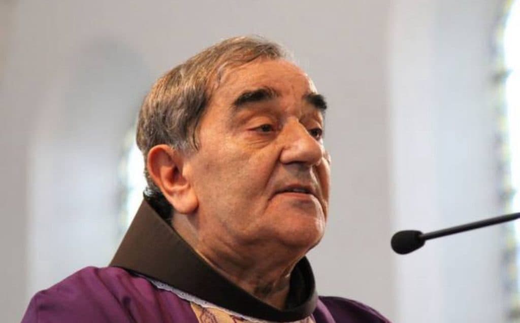 Ilustracija članka: Preminuo fra Dane Karačić