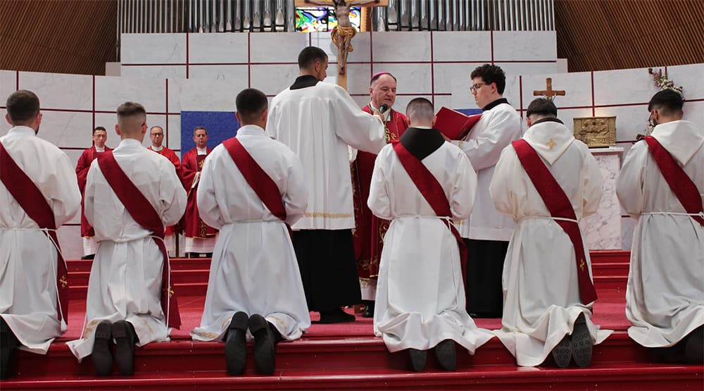 Ilustracija članka: U nedjelju svećeničko ređenje petorice đakona iz Hercegovine