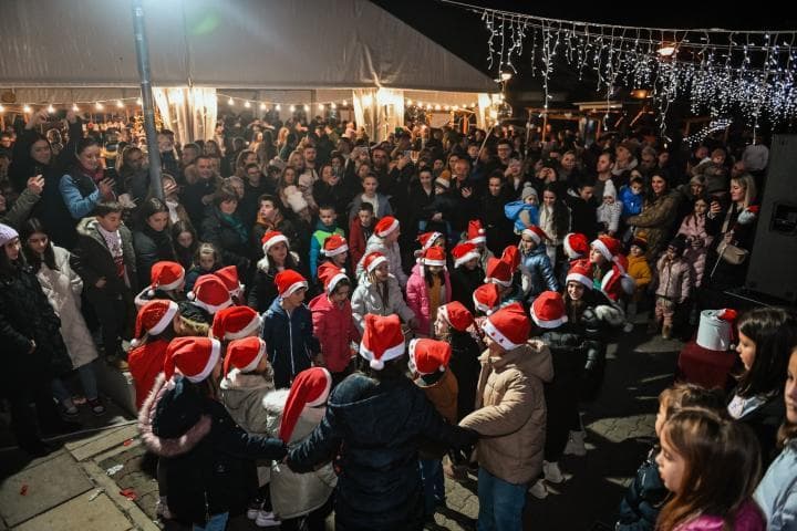 Ilustracija članka: Posušje spremno za najljepši i najbogatiji Advent do sada: Donosimo kompletan program “Božića u Posušju 2025.”!