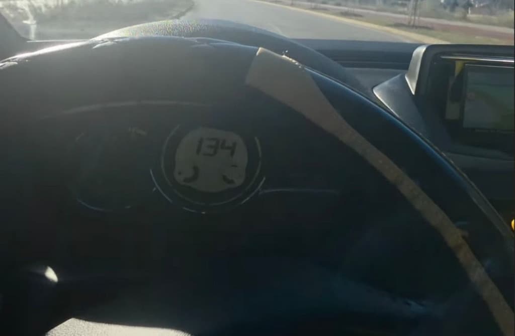 Ilustracija članka: Opasna vožnja snimljena u Mostaru, jurila 134 km/h i objavila snimku