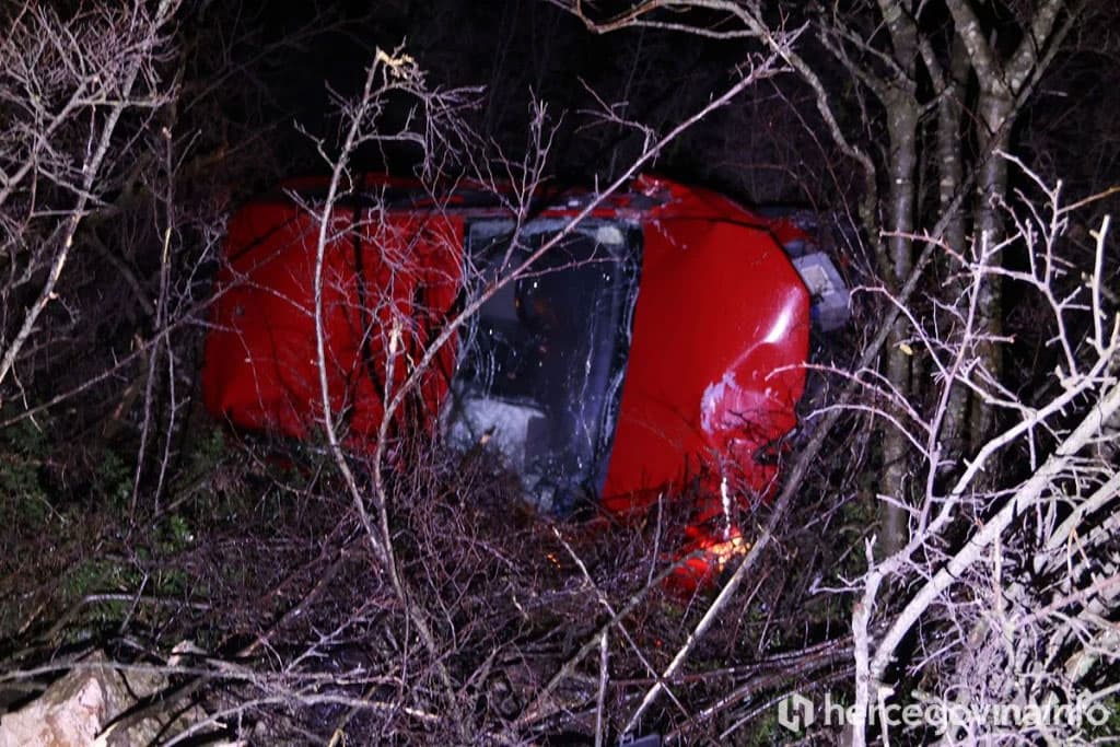 Ilustracija članka: Vozačica ozlijeđena u slijetanju automobila u Međinama