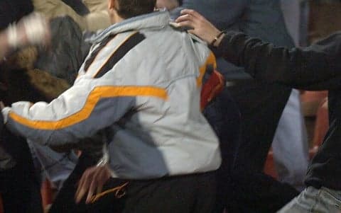 Ilustracija članka: VIDEO Procurila snimka masovne tučnjave u Makarskoj! Pomlatile se dvije zaraćene obitelji