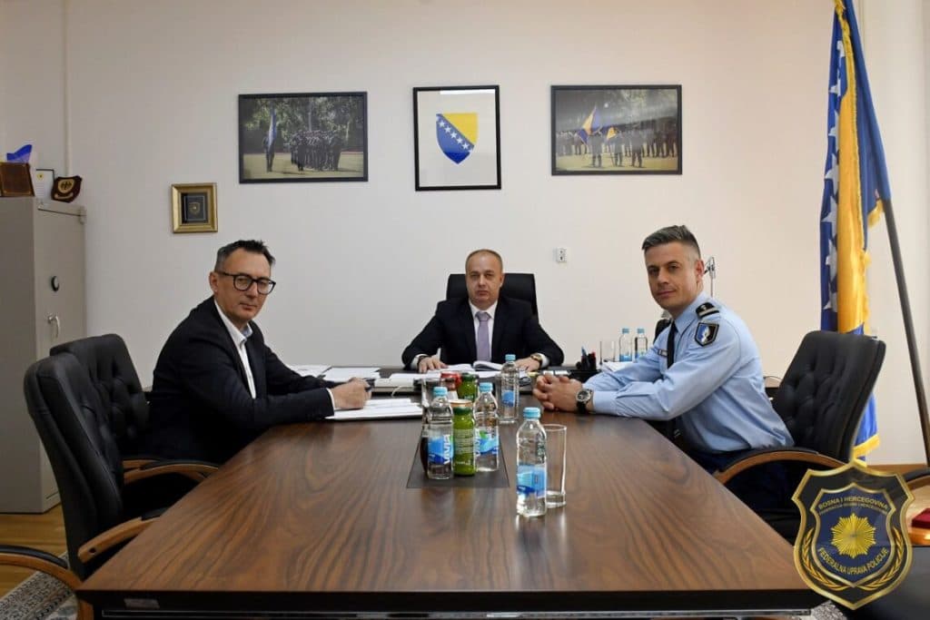 Ilustracija članka: Jačanje policijske suradnje BiH i Francuske: Igor Marić primio u posjetu Louisa Boquiena