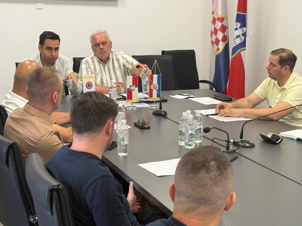 Ilustracija članka: U Grudama održan sastanak za početak požarne sezone: Dva Air Tractora spremna za intervencije