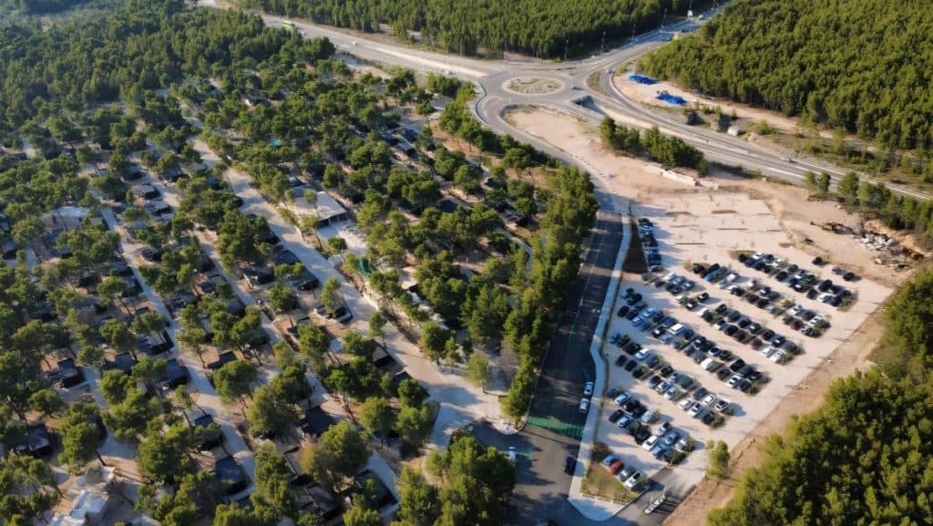 Ilustracija članka: Rampa postavljena na prometnici kroz Baško Polje