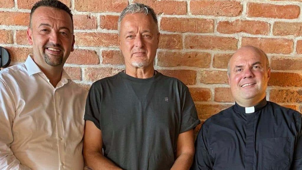 Ilustracija članka: Thompsonov koncert u Vukovaru donio milijun eura, dio ide za dom za mlade iz Hrvatske i BiH