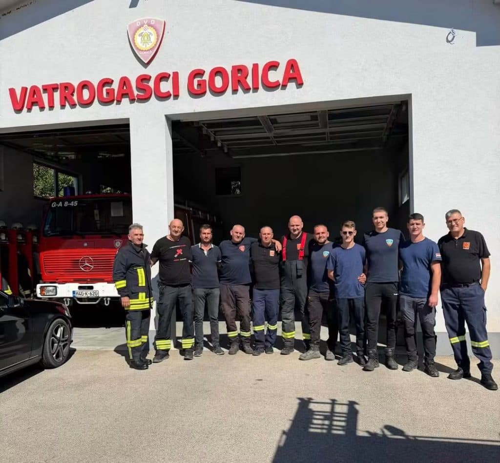 Ilustracija članka: Vatrogasni ispit položio jedan profesionalni i 12 dobrovoljnih vatrogasaca
