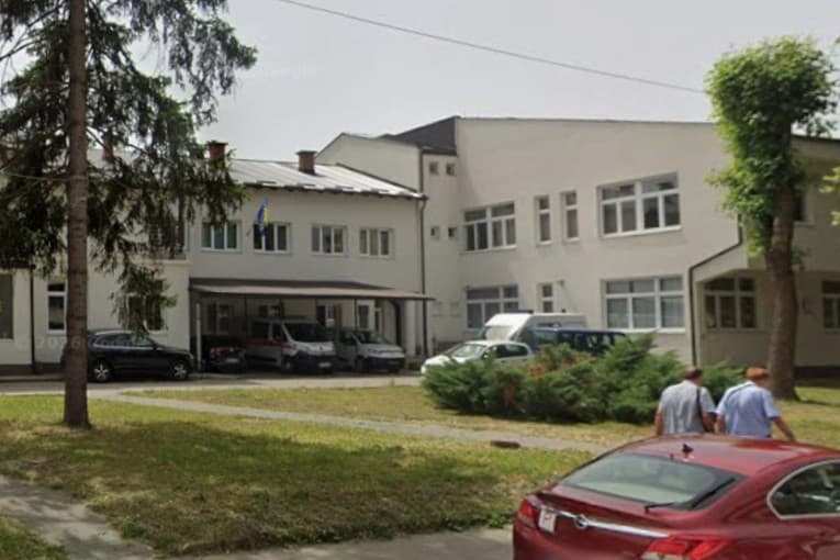 Ilustracija članka: Uhićena liječnica u BiH, pacijentima je privatno naplaćivala preglede