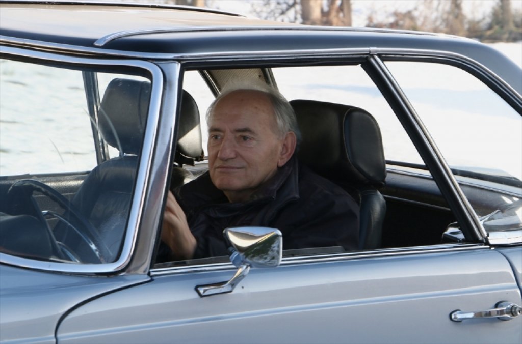81094_foto_rajko_erceg_jedini_vlasnik_mercedesa_250_sl_pagoda_u_bih_moj_auto_zelio_je_kupiti_i_travolta_5_1024_676_85_c1